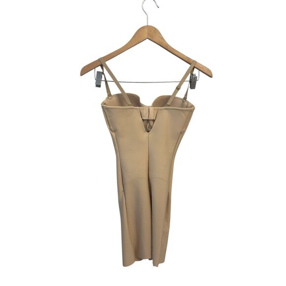 Skims Body Core - Sculpt Underwire Mid Thigh Bodysuit Small NWT Sand Authentic - Picture 3 of 6